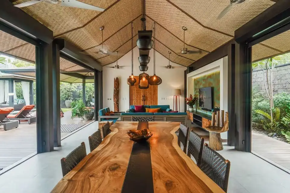 Dining pavilion