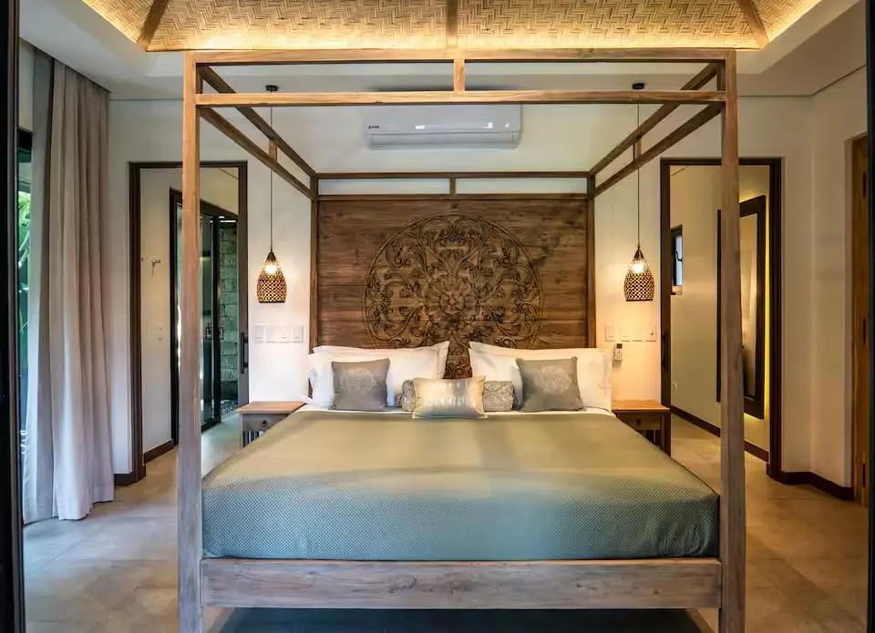 Master Suite bed detail